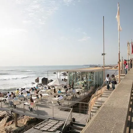 Hideaway 2 - Metro Trindade *